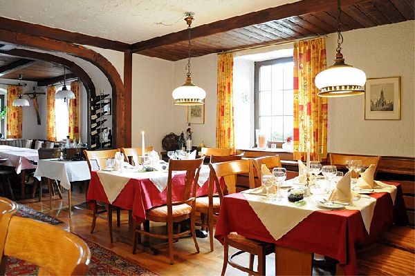 Restaurant Zum Bären - Norsingen - Gaststube