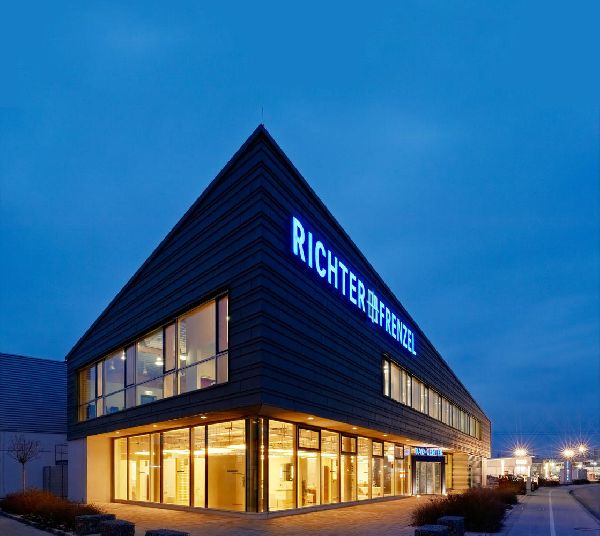 Richter+Frenzel BäderStore Ergolding - GALLERY