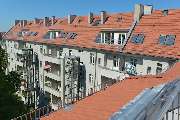 Rohde Dach GmbH - Die Nummer 1 bei Deutschlands Bauherren ist das Steildach. Kein Wunder, so bietet es doch zahlreiche Pluspunkte fürs Wohnen, überzeugt aber auch unter wirtschaftlichen und energetischen Aspekten. Wir erarbeiten den Neuaufbau auf Wunsch m