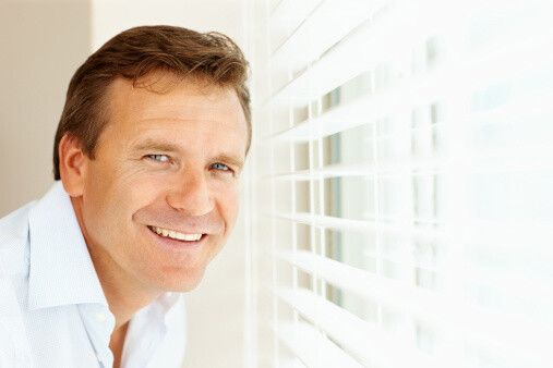 Rollomeister GmbH - Jalousien nach Maß von Rollome …