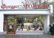 Rosegger-Apotheke - Aussenansicht der Rosegger-Apotheke