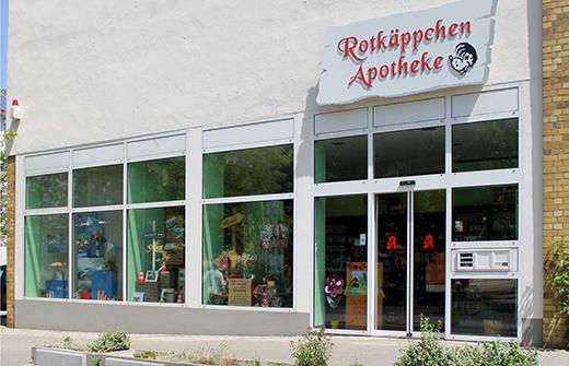 Rotkäppchen-Apotheke - Aussenansicht der Rotkäppch …