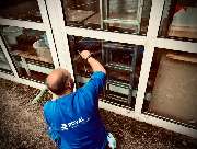 Royal Facility Service GmbH - Gebäudereinigung, Glasreinigung, Unterhaltsreinigung, Grünpflege und Winterdienst aus Essen - GALLERY