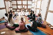 Sarah Anand Navjeet | Yoga · Coaching · Rituale · Retreats - Bewusstseinsarbeit & Transformation - Sarah Thonke - Yoga, Lebenscoaching & Frauenkreise | Anand Navjeet Kaur