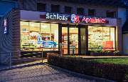Schloss-Apotheke - Aussenansicht der Schloss-Apotheke