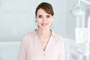 Schnute – Praxis für Kieferorthopädie in Berlin Schöneberg - Jasmin Ecker
Zahnärztin