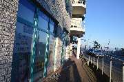 Schülerhilfe Nachhilfe Timmendorf/Travemünde - Außenansicht der Fensterfront der Schülerhilfe Timmendorf/Travemünde