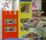 Schuhhaus Niebling, Inh. Ute Dupeire - Kinderschuhe