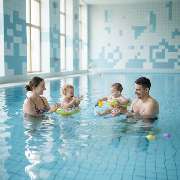 Schwimmschule MiniWellen - GALLERY