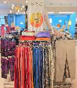 Second Hand & Boutique Courage deluxe - GALLERY