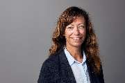 SIGNAL IDUNA Versicherung Bezirksdirektion Döbler&Voß GmbH - Versicherungsagentur - Nadine Heerlein ist im Innendienst der Bezirksdirektion Döbler&Voß in Gütersloh tätig. Sie verantwortet das konsequente papierlose Arbeiten und den optimierten kundenfreun