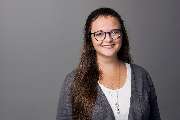 SIGNAL IDUNA Versicherung Bezirksdirektion Döbler&Voß GmbH - Versicherungsagentur - Pia Detert hat 2005 ihre Ausbildung zur Kauffrau für Versicherungen und Finanzen bei der Signal Iduna Döbler&Voß in Gütersloh abgeschlossen. Sie ist zuständig für die Betr