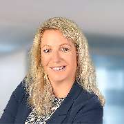 SIGNAL IDUNA Versicherung Ivonne Schuster - Versicherungsagentur - Profilfoto Ivonne Schuster