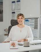 SIGNAL IDUNA Versicherung Manuela Roestel-Klemm - Versicherungsagentur - Innendienstmitarbeiterin Julia Haferburg – Generalagentur Manuela Roestel-Klemm – Versicherung in Kassel