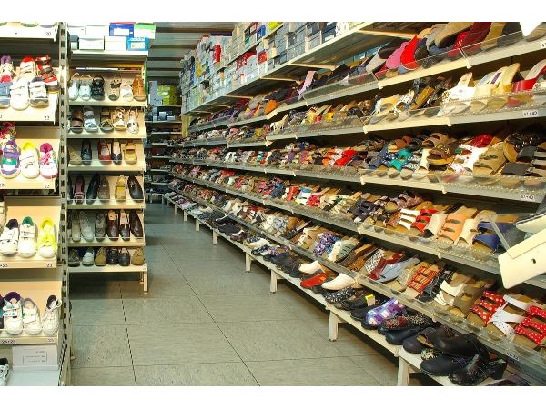 Simona Schuhe GmbH - GALLERY