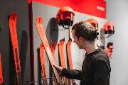 Skihütte - das Sporthaus in Reit im Winkl - Skihütte Atomic Revoshock