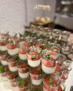 SoGoud Food by Menti Goudouri - Kokos Pana Cotta mit Erdbeer-Minz-Ragout