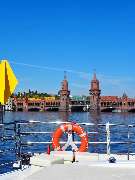 Solarwaterworld Hafen: Schiffsrundfahrten und Sightseeing Touren in Berlin mit Solar-Katamaran - GALLERY