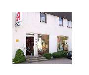 Spitzweg-Apotheke - Aussenansicht der Spitzweg-Apotheke