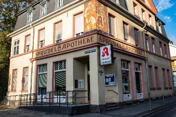 Sprudel Apotheke - Aussenansicht der Sprudel Apoth …