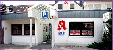 St. Gangolfs-Apotheke - Aussenansicht der St. Gang …