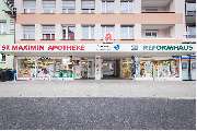 St. Maximin-Apotheke - Aussenansicht der St. Maximin-Apotheke