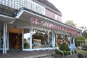 St. Stephanus-Apotheke - Aussenansicht der St. Stephanus-Apotheke