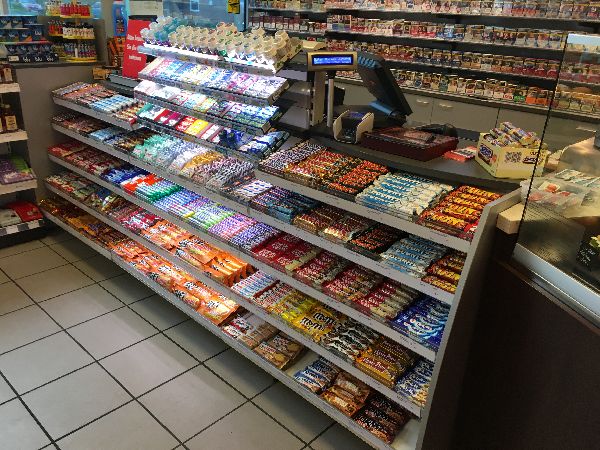 star Tankstelle - GALLERY