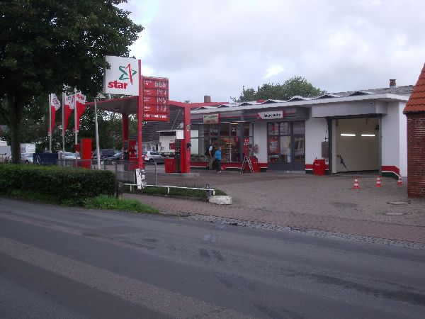 star Tankstelle - GALLERY