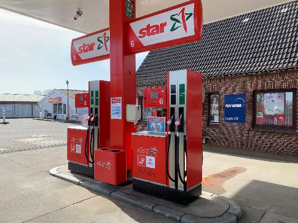 star Tankstelle - GALLERY