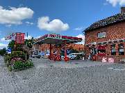 star Tankstelle - GALLERY