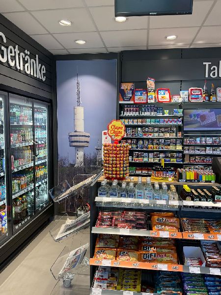 star Tankstelle - GALLERY