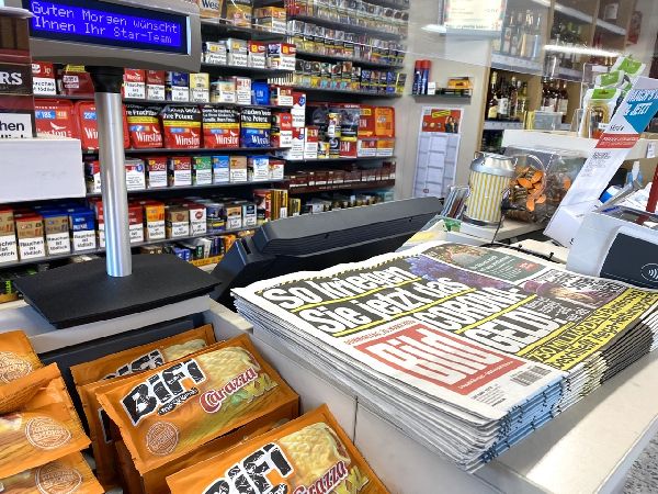 star Tankstelle - GALLERY