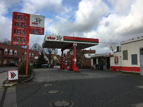 star Tankstelle - GALLERY