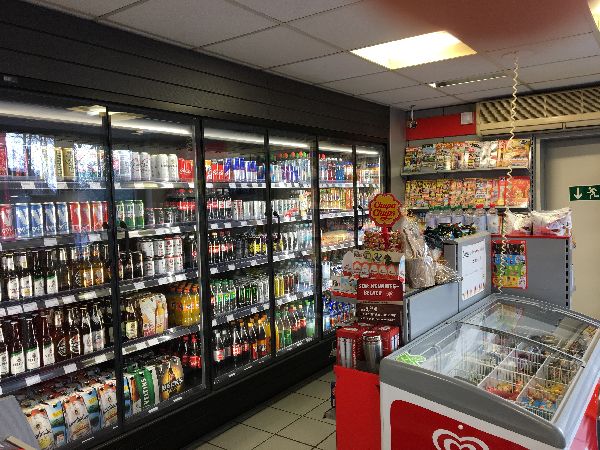 star Tankstelle - GALLERY