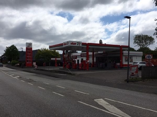 star Tankstelle - GALLERY