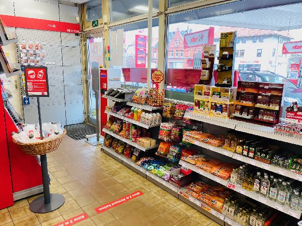 star Tankstelle - GALLERY