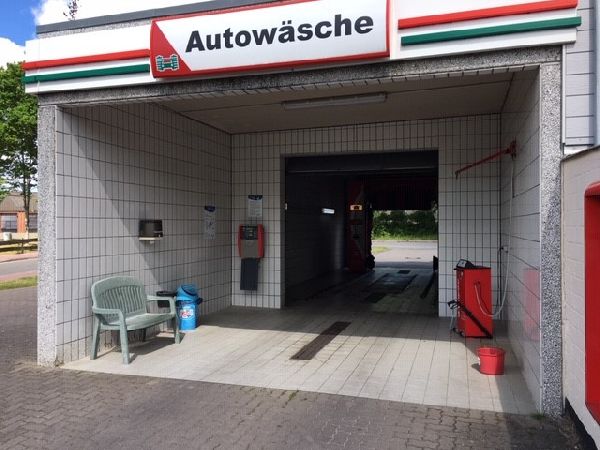 star Tankstelle - GALLERY