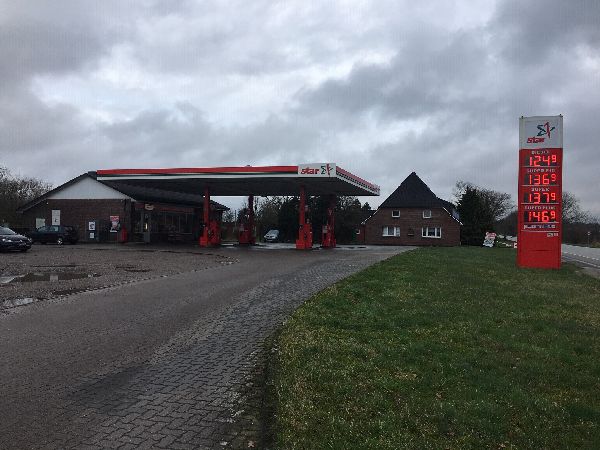 star Tankstelle - GALLERY