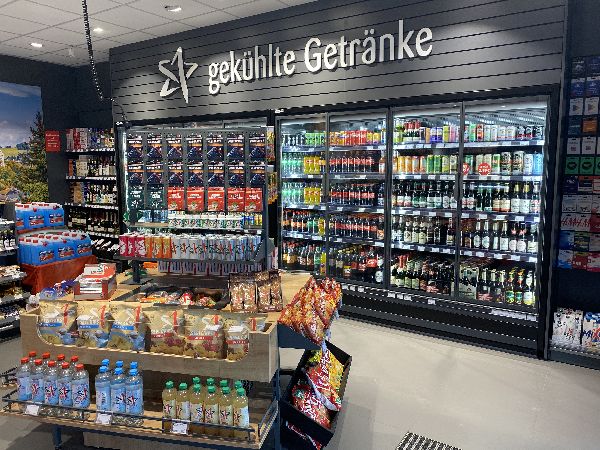star Tankstelle - GALLERY