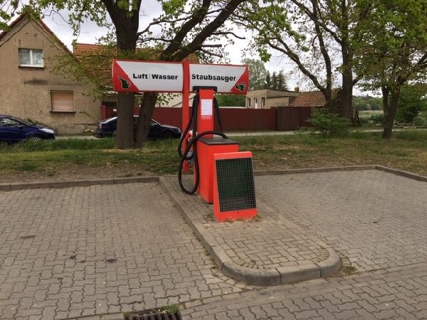 star Tankstelle - GALLERY