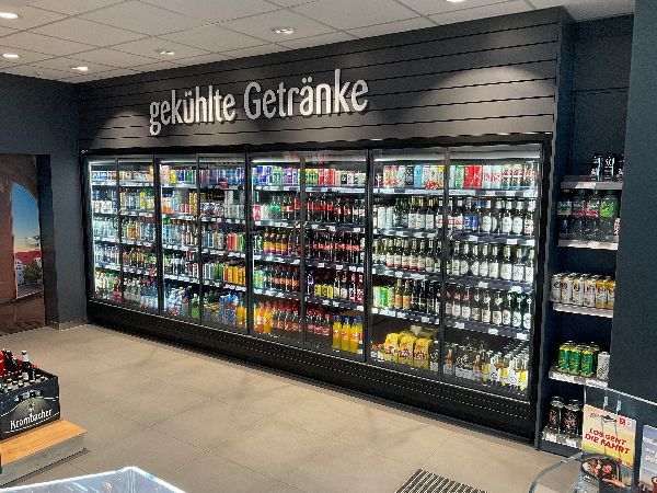 star Tankstelle - GALLERY