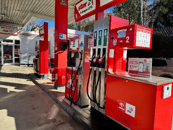 star Tankstelle - GALLERY