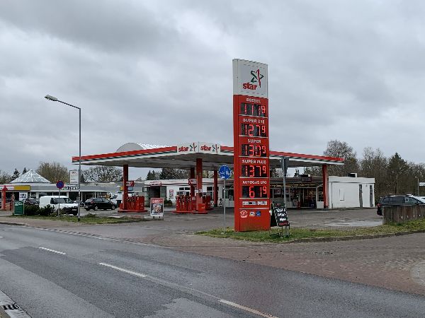 star Tankstelle - GALLERY
