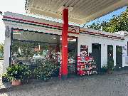 star Tankstelle - GALLERY