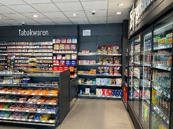 star Tankstelle - GALLERY