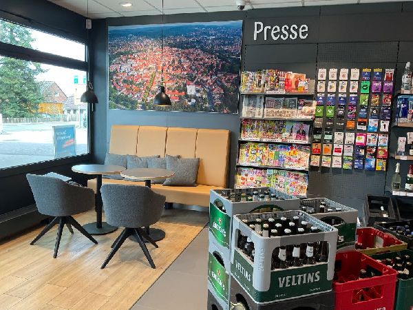 star Tankstelle - GALLERY