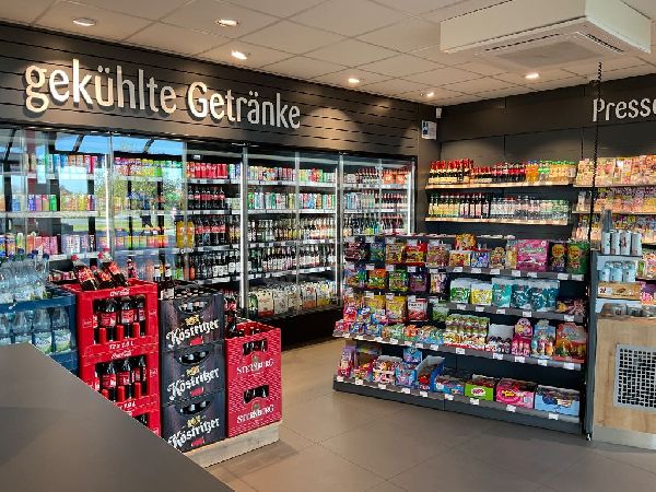star Tankstelle - GALLERY