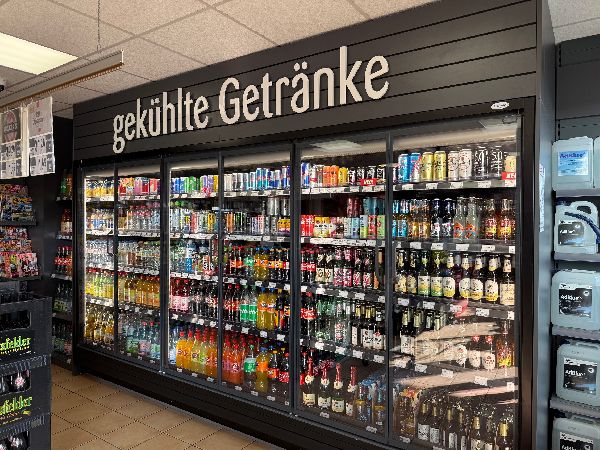 star Tankstelle - GALLERY
