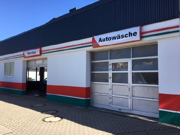 star Tankstelle - GALLERY